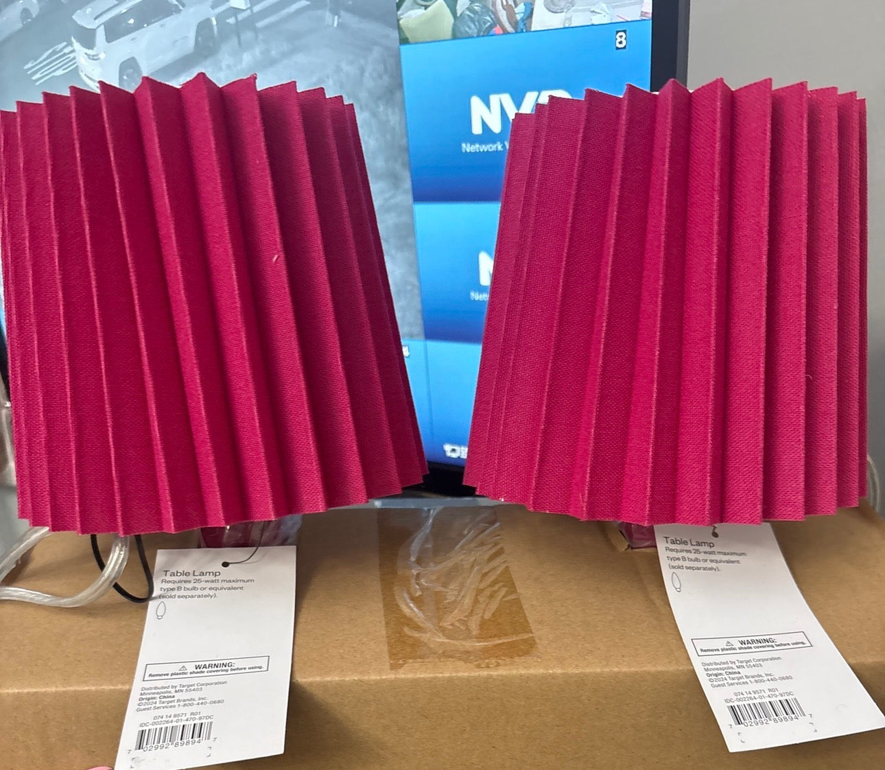 Pink set table lamp
