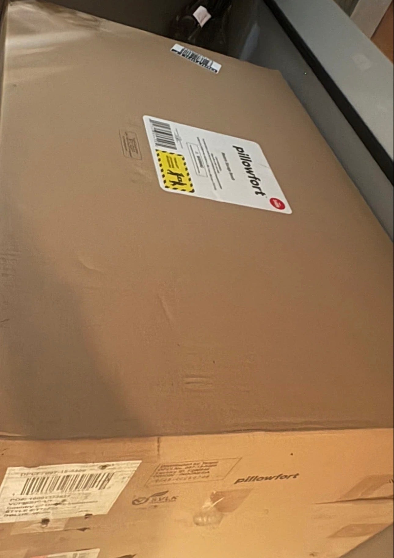 Store shelf